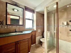 Aquarius By The Park (D16), Condominium #577168141